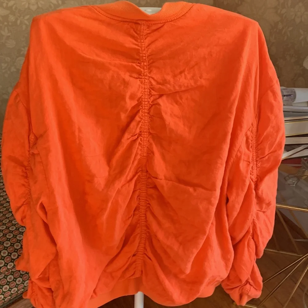 Free people linen blend‎ ruched orange bomber. Worn once - Picture 6 of 8